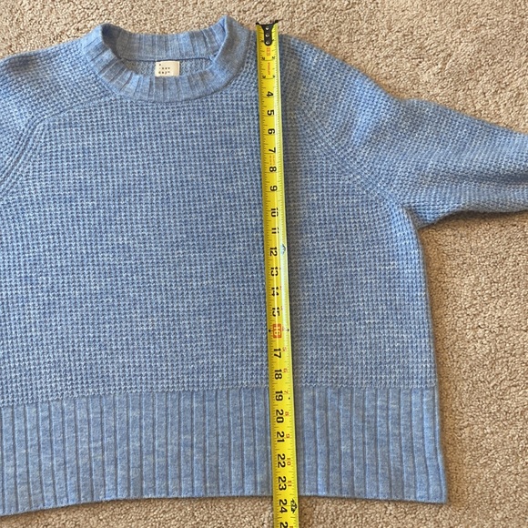 A new day sweater - Picture 5 of 6